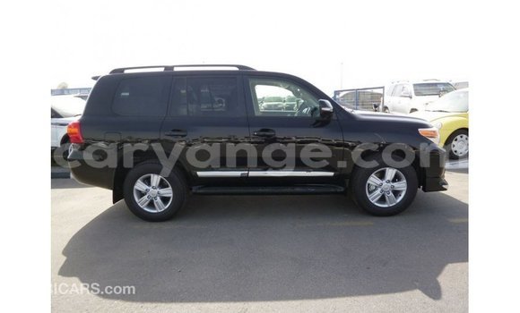 Acheter Import Voiture Toyota Land Cruiser Noir à Import - Dubai, Namibie Acheter Import Voiture Toyota Land Cruiser Noir à Import - Dubai, Namibie