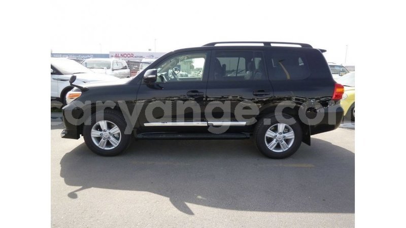 Big with watermark toyota land cruiser namibia import dubai 11740