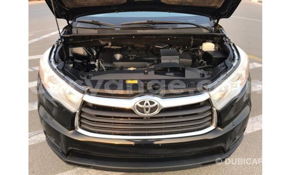 Acheter Import Voiture Toyota Highlander Noir à Import - Dubai, Namibie Acheter Import Voiture Toyota Highlander Noir à Import - Dubai, Namibie