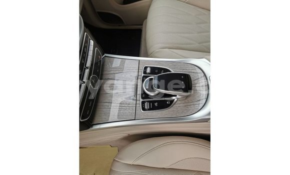 Acheter Import Voiture Mercedes-Benz 190 Bleu à Import - Dubai, Namibie Acheter Import Voiture Mercedes-Benz 190 Bleu à Import - Dubai, Namibie