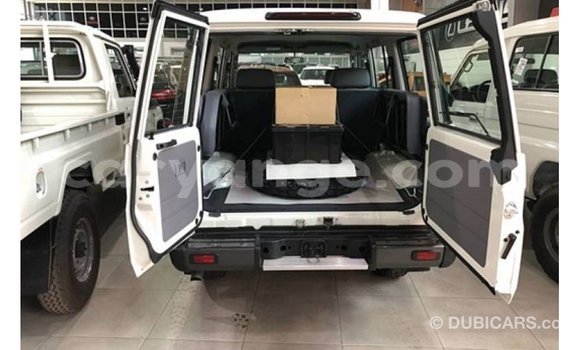 Buy Import Toyota Land Cruiser White Car in Import - Dubai in Namibia Buy Import Toyota Land Cruiser White Car in Import - Dubai in Namibia