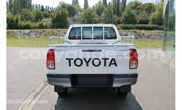 Buy Import Toyota Hilux White Car in Import - Dubai in Namibia Buy Import Toyota Hilux White Car in Import - Dubai in Namibia