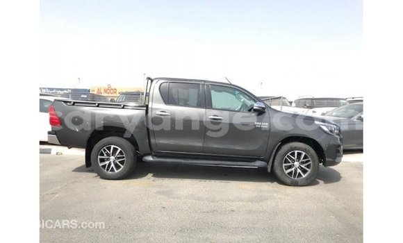 Acheter Import Voiture Toyota Hilux Autre à Import - Dubai, Namibie Acheter Import Voiture Toyota Hilux Autre à Import - Dubai, Namibie