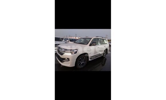 Buy Import Toyota Land Cruiser White Car in Import - Dubai in Namibia Buy Import Toyota Land Cruiser White Car in Import - Dubai in Namibia