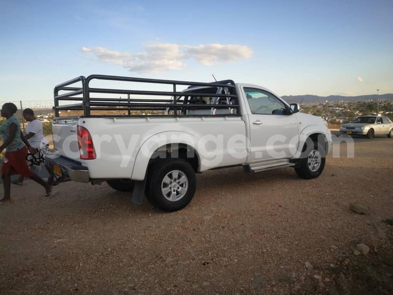 Big with watermark toyota hilux namibia windhoek 11816