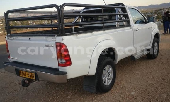 Buy Used Toyota Hilux White Car in Windhoek in Namibia Buy Used Toyota Hilux White Car in Windhoek in Namibia