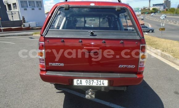 Acheter Occasion Voiture Mazda BT-50 Rouge à Windhoek, Namibie Acheter Occasion Voiture Mazda BT-50 Rouge à Windhoek, Namibie