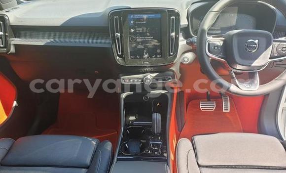 Acheter Occasion Voiture Volvo XC40 Gris à Grootfontein, Namibie Acheter Occasion Voiture Volvo XC40 Gris à Grootfontein, Namibie