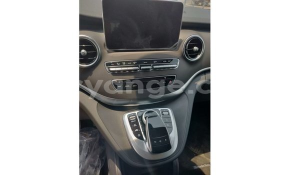 Buy Import Mercedes-Benz 250 Black Car in Import - Dubai in Namibia Buy Import Mercedes-Benz 250 Black Car in Import - Dubai in Namibia