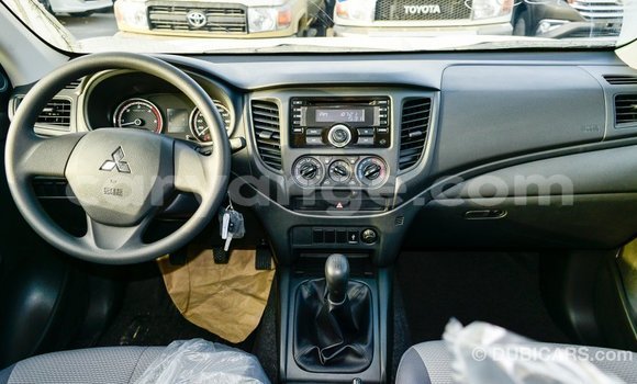 Buy Import Mitsubishi L200 White Car in Import - Dubai in Namibia Buy Import Mitsubishi L200 White Car in Import - Dubai in Namibia