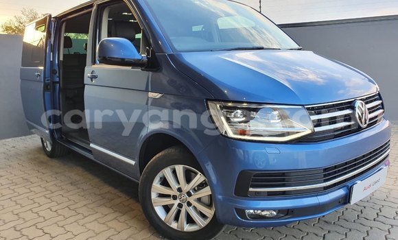 Buy Used Volkswagen Caravelle Blue Car in Karasburg in Karas Buy Used Volkswagen Caravelle Blue Car in Karasburg in Karas