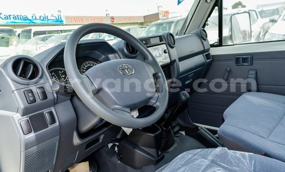 Buy Import Toyota Land Cruiser White Car in Import - Dubai in Namibia Buy Import Toyota Land Cruiser White Car in Import - Dubai in Namibia