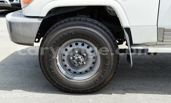 Buy Import Toyota Land Cruiser White Car in Import - Dubai in Namibia Buy Import Toyota Land Cruiser White Car in Import - Dubai in Namibia