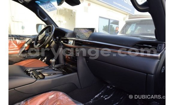 Acheter Import Voiture Lexus LX Noir à Import - Dubai, Namibie Acheter Import Voiture Lexus LX Noir à Import - Dubai, Namibie