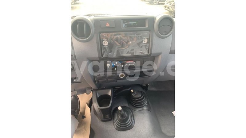 Big with watermark toyota land cruiser namibia import dubai 11886