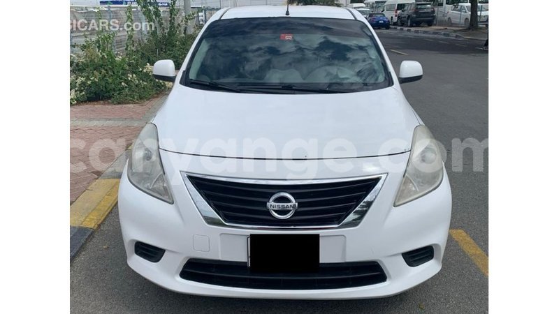 Big with watermark nissan sunny namibia import dubai 11888