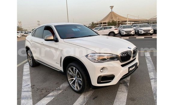Acheter Import Voiture BMW X6 Blanc à Import - Dubai, Namibie Acheter Import Voiture BMW X6 Blanc à Import - Dubai, Namibie