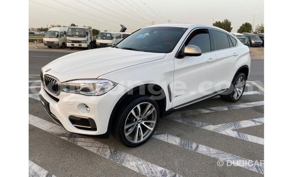 Acheter Import Voiture BMW X6 Blanc à Import - Dubai, Namibie Acheter Import Voiture BMW X6 Blanc à Import - Dubai, Namibie