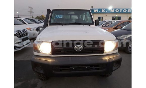 Buy Import Toyota Land Cruiser White Car in Import - Dubai in Namibia Buy Import Toyota Land Cruiser White Car in Import - Dubai in Namibia