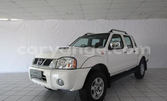 Buy Used Nissan NP 300 White Car in Windhoek in Namibia Buy Used Nissan NP 300 White Car in Windhoek in Namibia