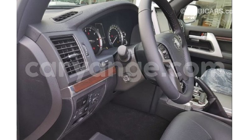 Big with watermark toyota land cruiser namibia import dubai 11910