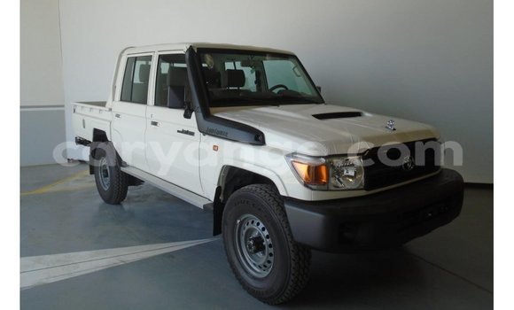 Buy Import Toyota Land Cruiser White Car in Import - Dubai in Namibia Buy Import Toyota Land Cruiser White Car in Import - Dubai in Namibia
