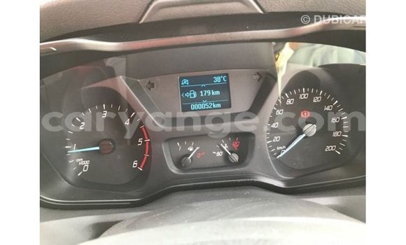 Buy Import Ford Club Wagon White Car in Import - Dubai in Namibia Buy Import Ford Club Wagon White Car in Import - Dubai in Namibia