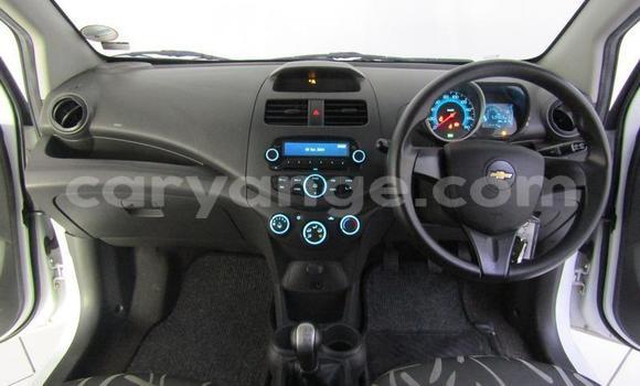 Acheter Occasion Voiture Chevrolet Spark Blanc à Windhoek, Namibie Acheter Occasion Voiture Chevrolet Spark Blanc à Windhoek, Namibie