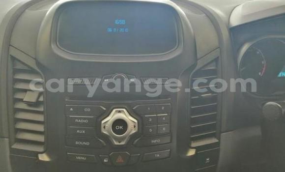 Acheter Occasion Voiture Ford Ranger Blanc à Windhoek, Namibie Acheter Occasion Voiture Ford Ranger Blanc à Windhoek, Namibie