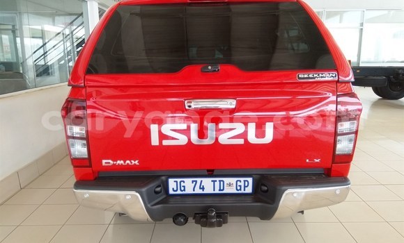 Acheter Occasion Voiture Isuzu D–MAX Rouge à Grootfontein, Namibie Acheter Occasion Voiture Isuzu D–MAX Rouge à Grootfontein, Namibie