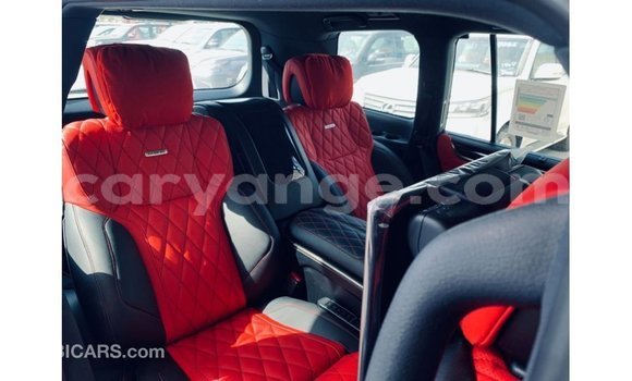 Acheter Import Voiture Lexus LX Noir à Import - Dubai, Namibie Acheter Import Voiture Lexus LX Noir à Import - Dubai, Namibie