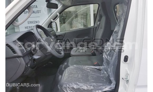 Buy Import Toyota 4Runner White Car in Import - Dubai in Namibia Buy Import Toyota 4Runner White Car in Import - Dubai in Namibia