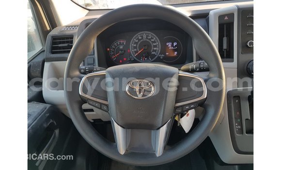 Buy Import Toyota 4Runner White Car in Import - Dubai in Namibia Buy Import Toyota 4Runner White Car in Import - Dubai in Namibia