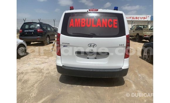 Buy Import Hyundai Accent White Car in Import - Dubai in Namibia Buy Import Hyundai Accent White Car in Import - Dubai in Namibia