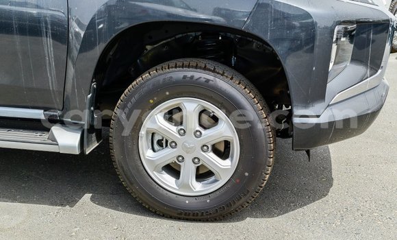 Buy Import Mitsubishi L200 Black Car in Import - Dubai in Namibia Buy Import Mitsubishi L200 Black Car in Import - Dubai in Namibia