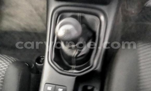 Acheter Occasion Voiture Toyota Hilux Blanc à Windhoek, Namibie Acheter Occasion Voiture Toyota Hilux Blanc à Windhoek, Namibie