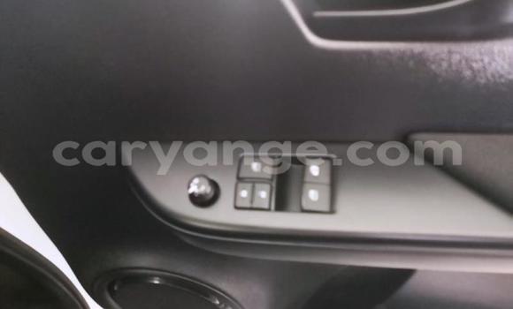 Acheter Occasion Voiture Toyota Hilux Blanc à Windhoek, Namibie Acheter Occasion Voiture Toyota Hilux Blanc à Windhoek, Namibie