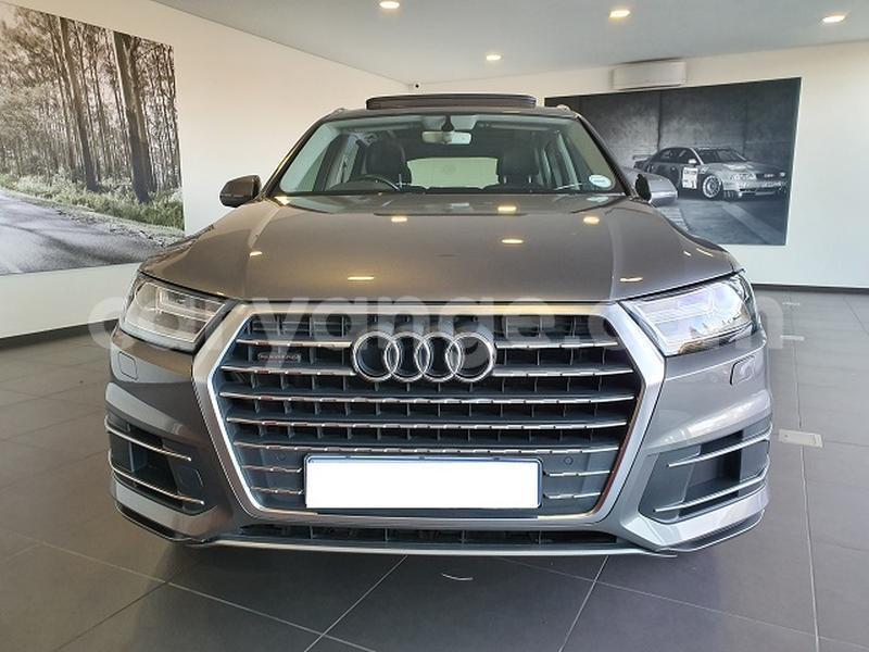Big with watermark audi q7 namibia windhoek 11967