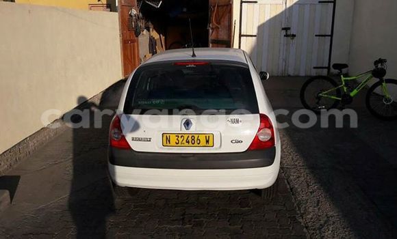 Acheter Occasion Voiture Renault Clio Blanc à Windhoek, Namibie