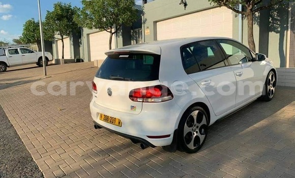 Buy Used Volkswagen Golf White Car in Windhoek in Namibia Buy Used Volkswagen Golf White Car in Windhoek in Namibia