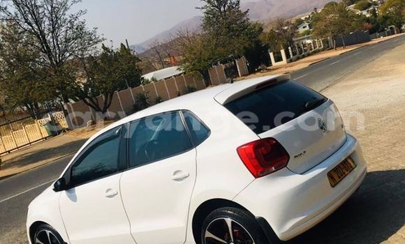 Acheter Occasion Voiture Volkswagen Polo Blanc à Windhoek, Namibie Acheter Occasion Voiture Volkswagen Polo Blanc à Windhoek, Namibie