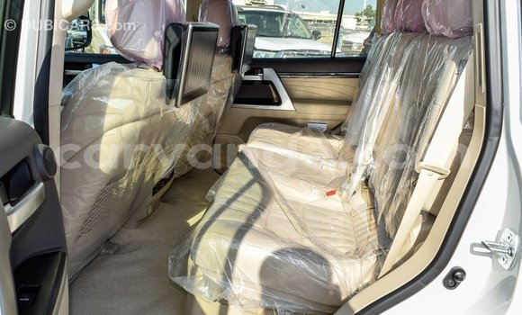Buy Import Toyota Land Cruiser White Car in Import - Dubai in Namibia Buy Import Toyota Land Cruiser White Car in Import - Dubai in Namibia