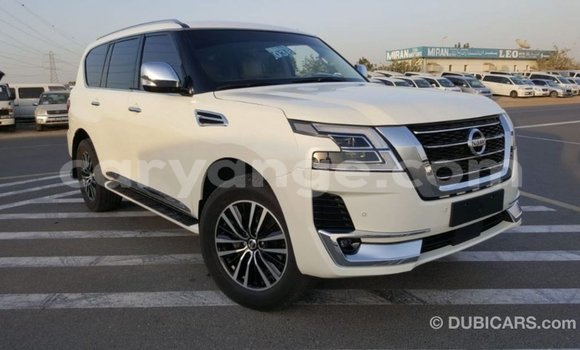 Acheter Import Voiture Nissan Patrol Blanc à Import - Dubai, Namibie Acheter Import Voiture Nissan Patrol Blanc à Import - Dubai, Namibie