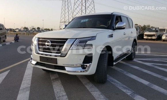 Acheter Import Voiture Nissan Patrol Blanc à Import - Dubai, Namibie Acheter Import Voiture Nissan Patrol Blanc à Import - Dubai, Namibie