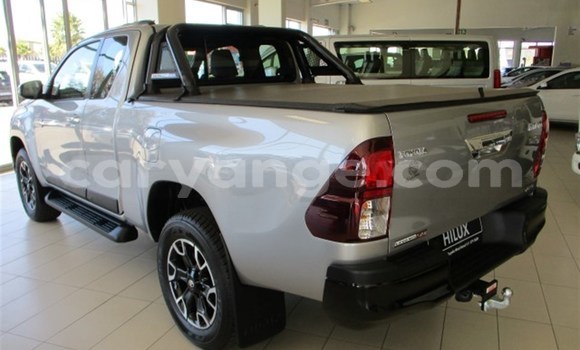 Buy Used Toyota Hilux Silver Car in Karasburg in Karas Buy Used Toyota Hilux Silver Car in Karasburg in Karas