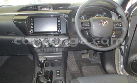 Buy Used Toyota Hilux Silver Car in Karasburg in Karas Buy Used Toyota Hilux Silver Car in Karasburg in Karas