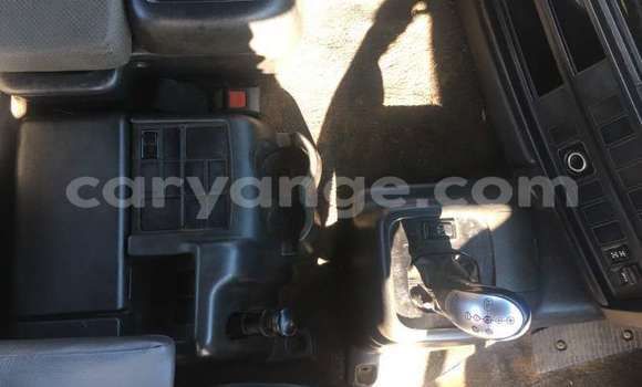 Acheter Occasion Utilitaire Hino Ranger Blanc à Grootfontein, Namibie Acheter Occasion Utilitaire Hino Ranger Blanc à Grootfontein, Namibie