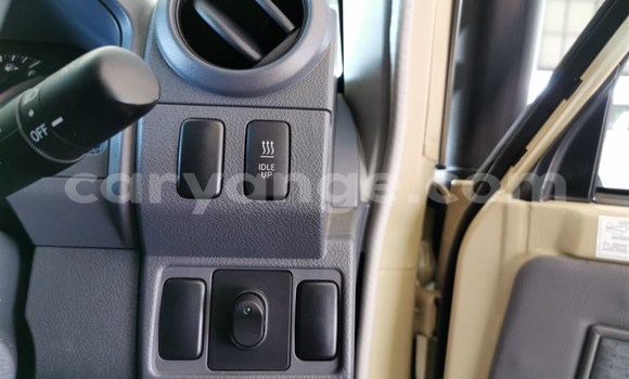 Buy Used Toyota Land Cruiser Beige Car in Grootfontein in Namibia Buy Used Toyota Land Cruiser Beige Car in Grootfontein in Namibia