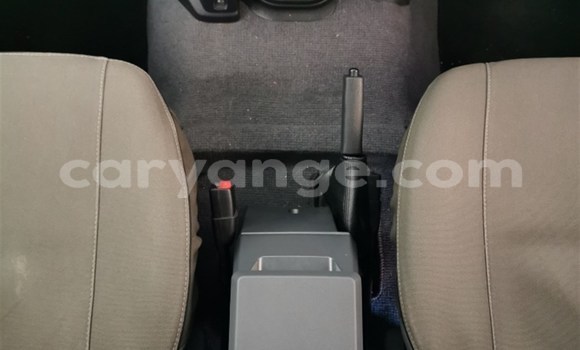 Buy Used Toyota Land Cruiser Beige Car in Grootfontein in Namibia Buy Used Toyota Land Cruiser Beige Car in Grootfontein in Namibia