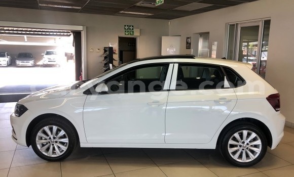 Acheter Occasion Voiture Volkswagen Polo Blanc à Gobabis, Omaheke Acheter Occasion Voiture Volkswagen Polo Blanc à Gobabis, Omaheke